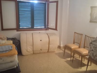 M6PVK5310 Renovierungsbedürftige 5-SZ Whg. im 4.ten Stock (Aufzug) im Zentrum von Palma zum Kauf