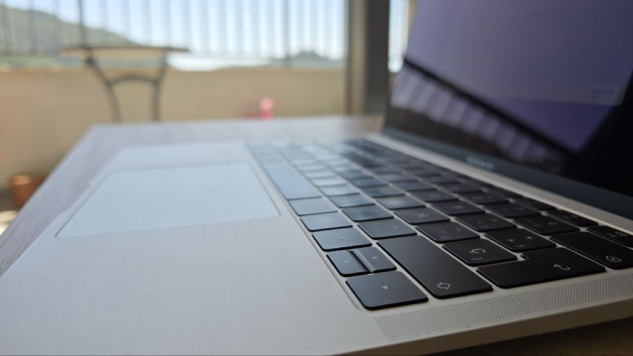 MacBook Air 13” en muy buen estado, funciona perfecto.
