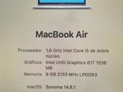 MacBook Air 13” en muy buen estado, funciona perfecto.