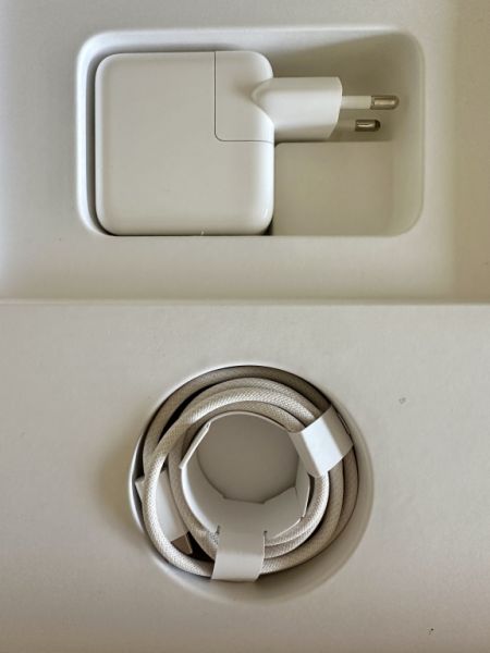 MacBook Air M2 (German keyboard)