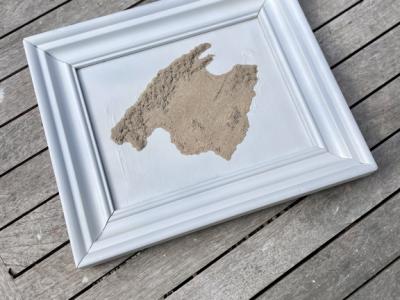 Mallorca Bild Sandbild Reliefbild 32x27 mit HolzRahmen weiß