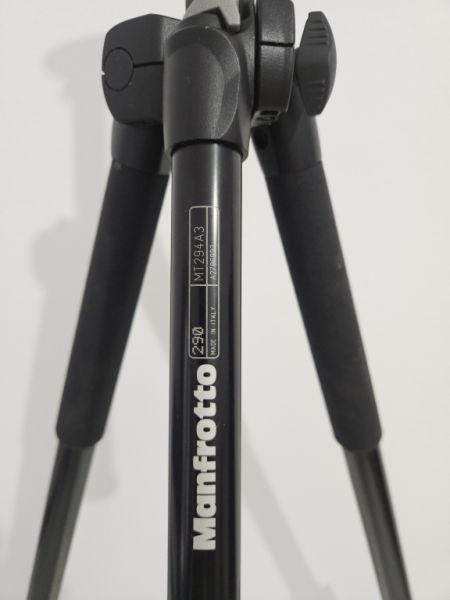 MANFROTTO 290 trípode de aluminio, de tres patas con funda para trípode