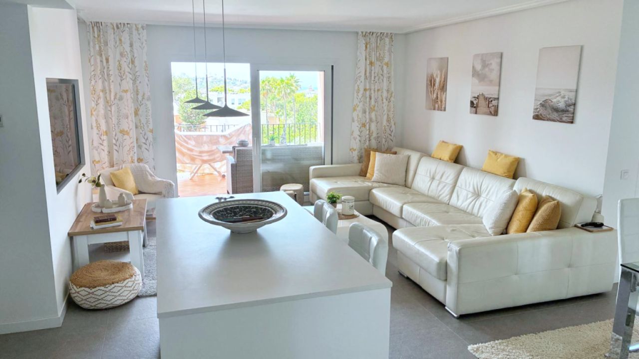 Meerblick, Santa Ponsa, 3-SZ Wohnung, Garage & Pool - Top Saniert, Gated Community