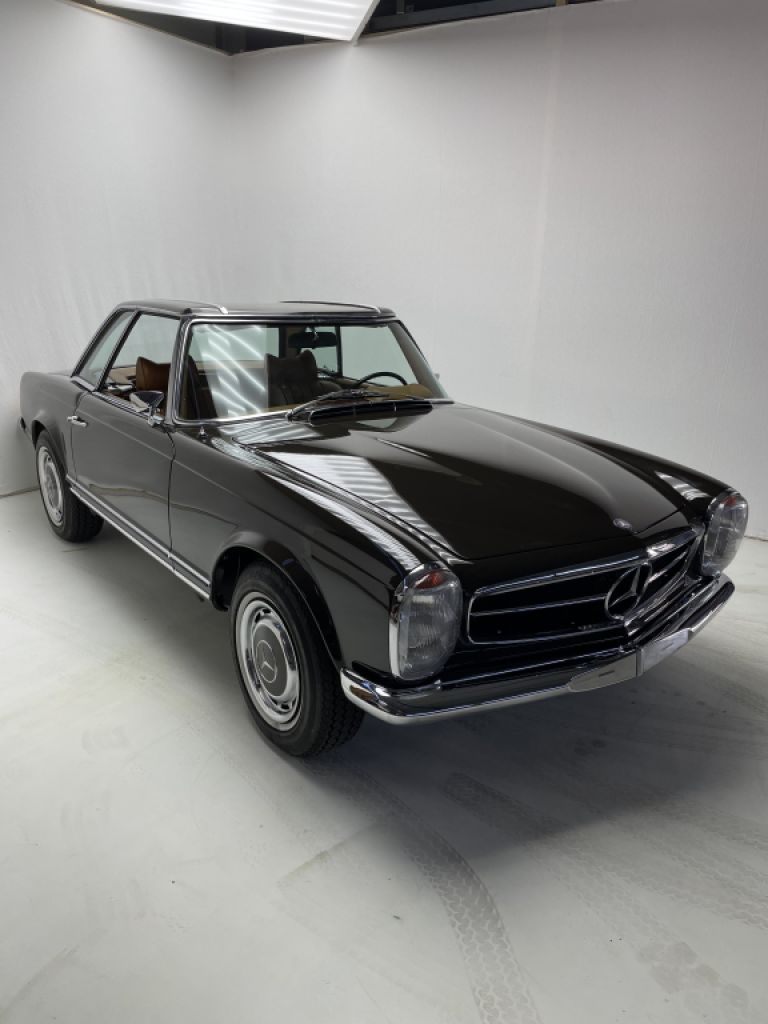 Mercedes 280 SL Pagoda en estado impecable