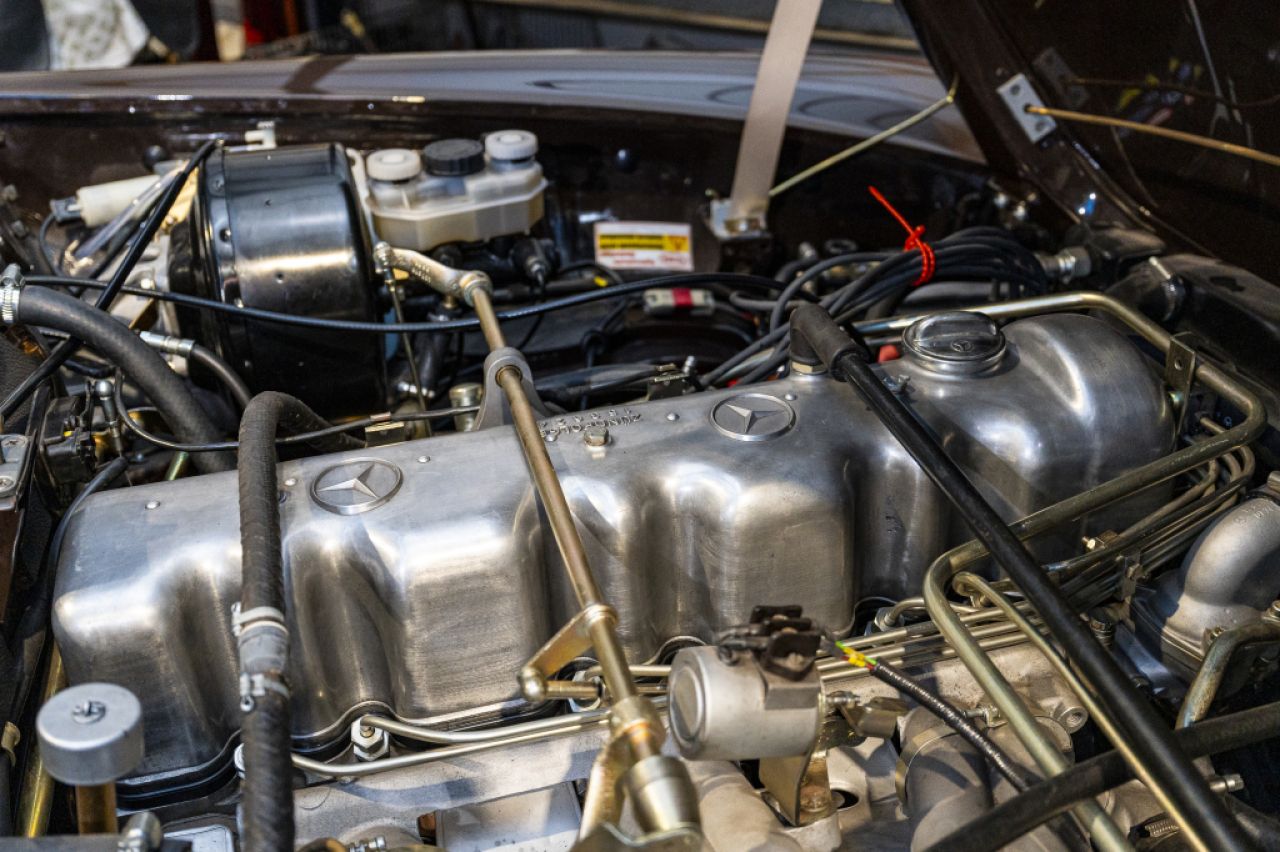 Mercedes 280 SL Pagoda en estado impecable