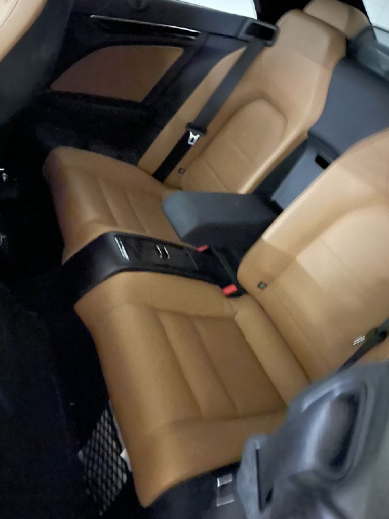 Mercedes-Benz E -Klasse CABRIO nur 33.500km!!