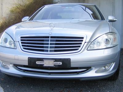 Mercedes Benz S 500, bien conservado