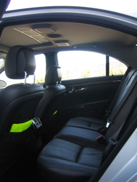 Mercedes Benz S 500, bien conservado