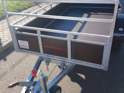 Mercedes Benz Vaneo Diesel, 08/2004, 91 PS, TÜV bis 09.12.26, blau, Anhängerkupplung & PKW-Anhänger