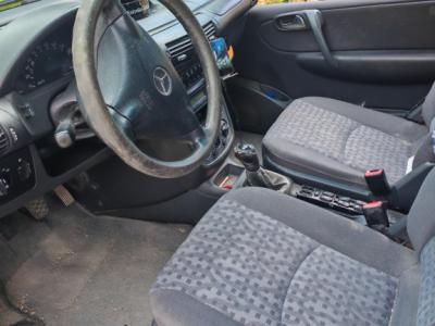 Mercedes Benz Vaneo Diesel, 08/2004, 91 PS, TÜV bis 09.12.26, blau, Anhängerkupplung & PKW-Anhänger