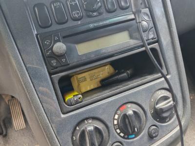 Mercedes Benz Vaneo Diesel, 08/2004, 91 PS, TÜV bis 09.12.26, blau, Anhängerkupplung & PKW-Anhänger