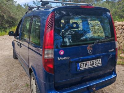Mercedes Benz Vaneo Diesel, 08/2004, 91 PS, TÜV bis 09.12.26, blau, Anhängerkupplung & PKW-Anhänger
