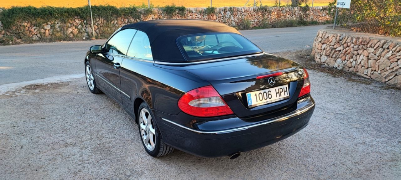 Mercedes CLK 280 Cabriolet Avantgarde W209 (V6) Modelo 2006