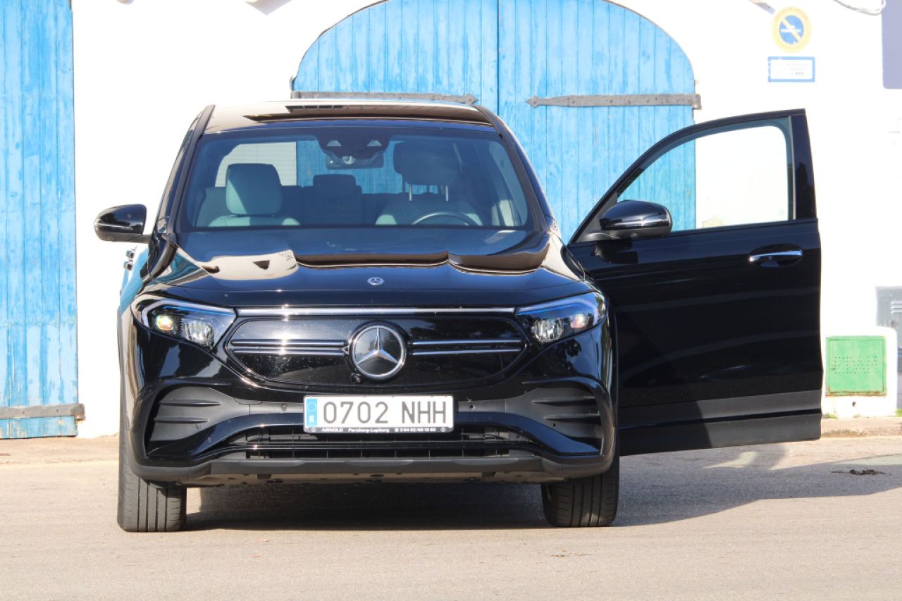 Mercedes EQB 350 4 Matic AMG Line