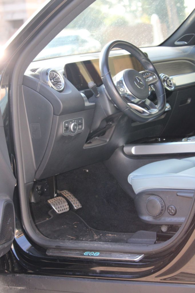 Mercedes EQB 350 4 Matic AMG Line