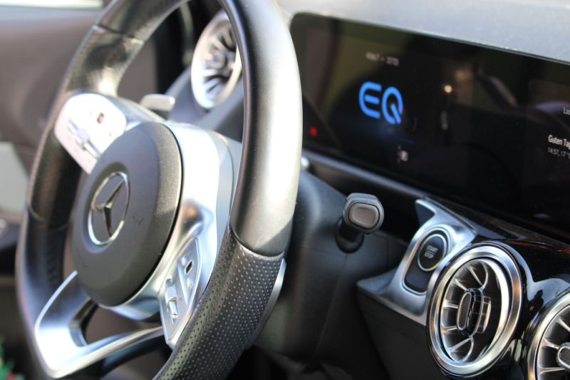 Mercedes EQB 350 4 Matic AMG Line