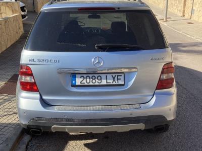 Mercedes ML 320 cdi - equipamiento completo sin enganche!
