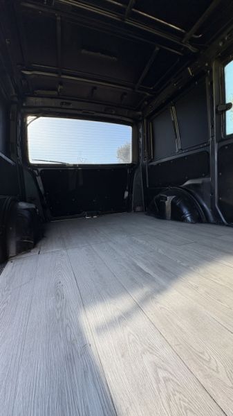 Mercedes Vito 110 2,3D ¡SIN ÓXIDO!