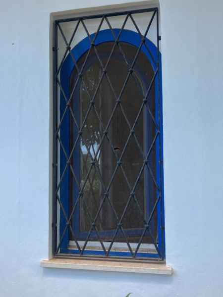 Rejas metálicas para ventanas y puertas