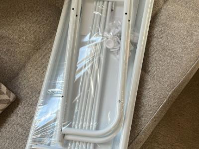 Estantería metálica para lavadora