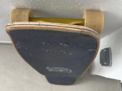 Miller-Skateboard mit Creekwheels