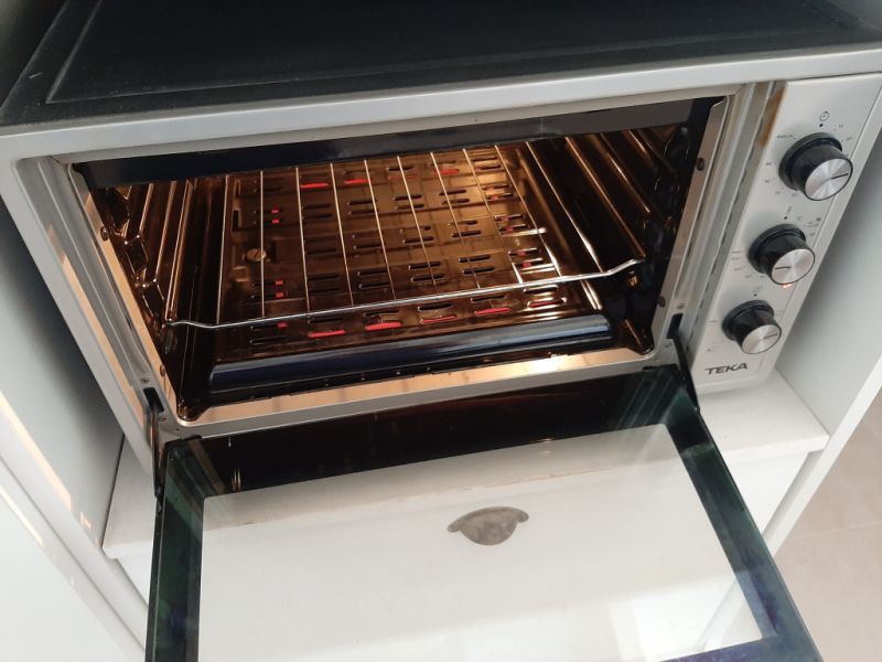 Mini Backofen TEKA  - ein kleiner  Backofen - aber funktioniert wie ein Grosser