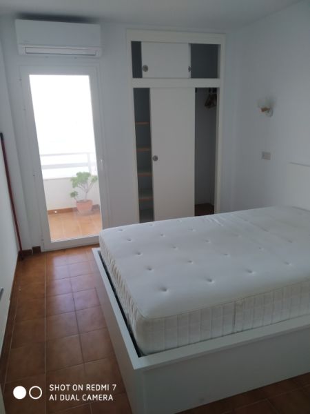 Se busca compañero de piso