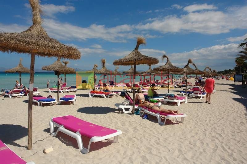 Pareado moderno segunda linea Puerto Alcudia