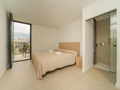 Pareado moderno segunda linea Puerto Alcudia