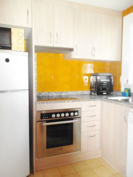 Moderno y luminoso apartamento en planta baja con piscina comunitaria en Cala Dor -- AP 33 VK