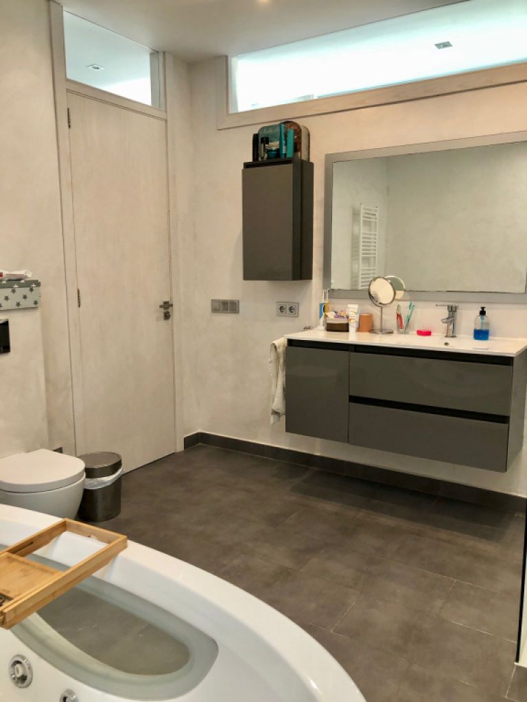 Modern 3-storey house with swimming pool, in the town of Cas Concos, Mallorca, June and July 2025