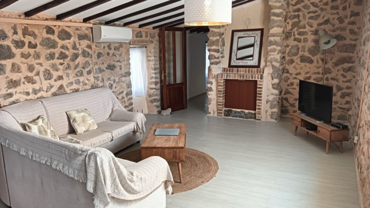 Moderno apartamento con piscina y NK incluido en Arta --- AP 248