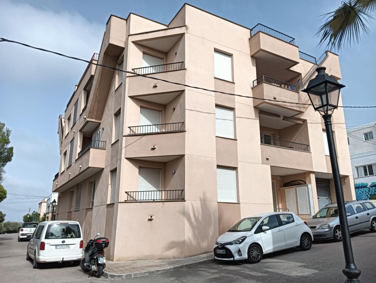 Modernes Apartment mit TIefgarage, Balkon in ruhiger Lage von Cala LLombards -- AP 420