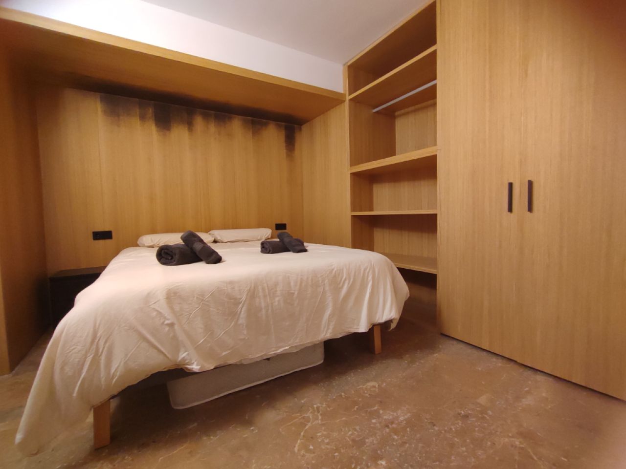 MOdernes Parterreapartment mit OPtion auf Mietkauf mit 2 SZ im Zentrum von Felanitx --- AP 26 VK