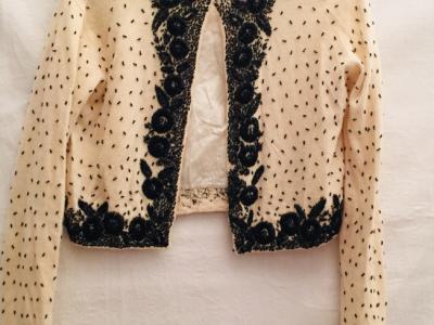 Modisches Kleiderpack ca. 150 Teile, Groesse M/L/XL/XXL, witziger Modeschmuck, Schuhe, Taschen,