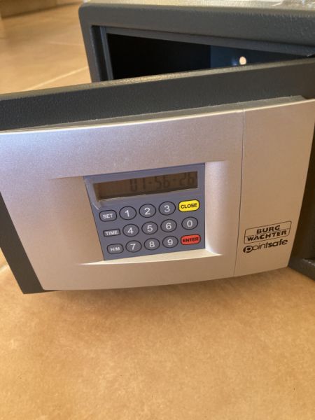 Cofre para muebles / Safe de Burg Wächter