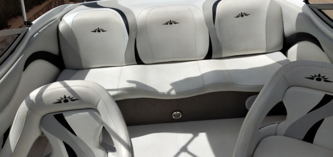 Lancha a motor Mariah SX22