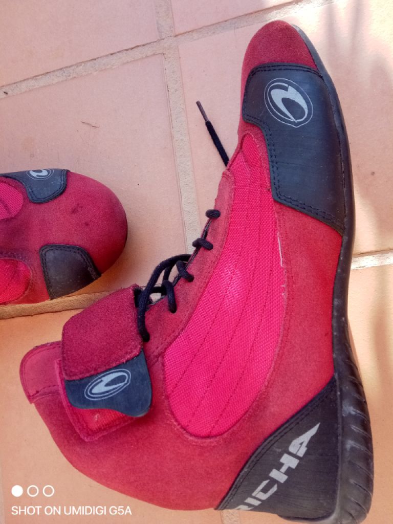 Motorradschuhe MARKE RICHA rot Gr.45 sehr gepflegt