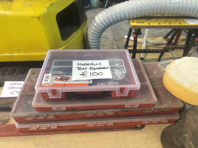 Motorständer (SEALY) & weitere Artikel