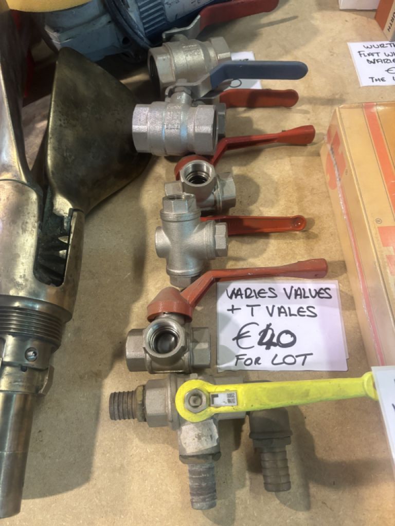 Motorständer (SEALY) & weitere Artikel