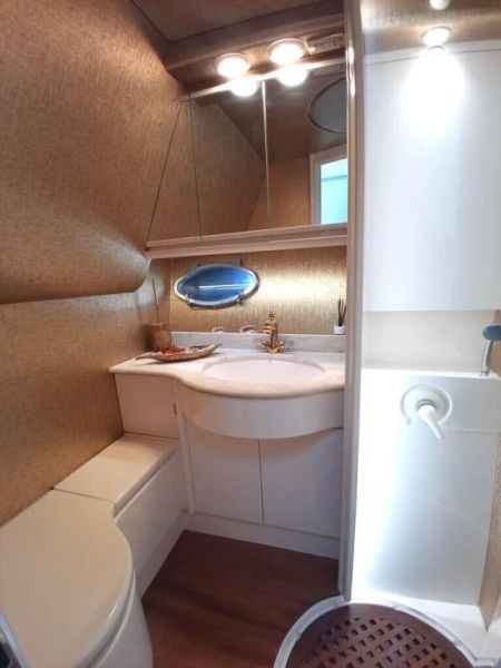 Motoryacht Motorboot Powerboot Pershing 54 Tausch mit Immobilie Boot Yacht  Auto möglich