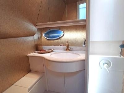 Motoryacht Motorboot Powerboot Pershing 54 Tausch mit Immobilie Boot Yacht  Auto möglich