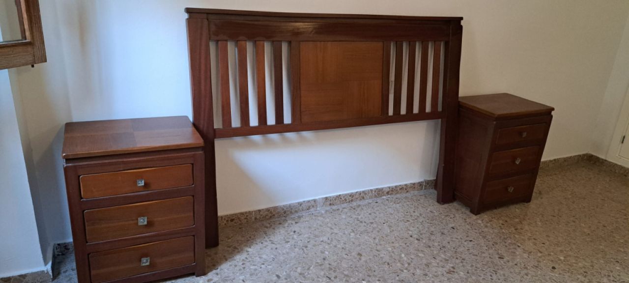 Mesillas y cabecero para cama 150