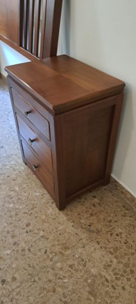 Mesillas y cabecero para cama 150