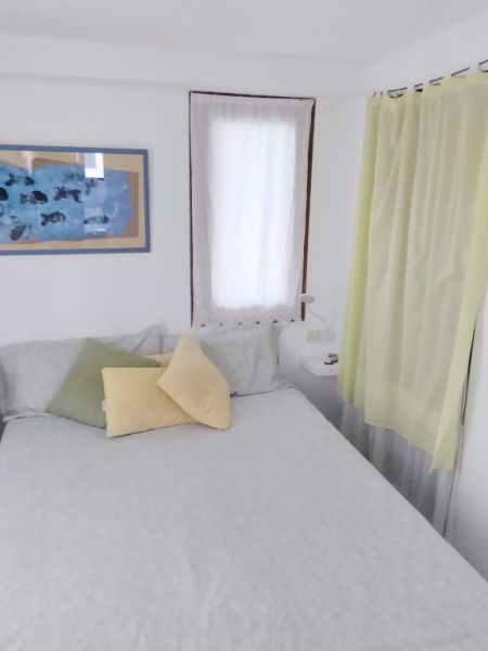 Nebensaison: Chalet mit Meerblick in Port de Canonge - Banyabulfar--- CH 16 WT