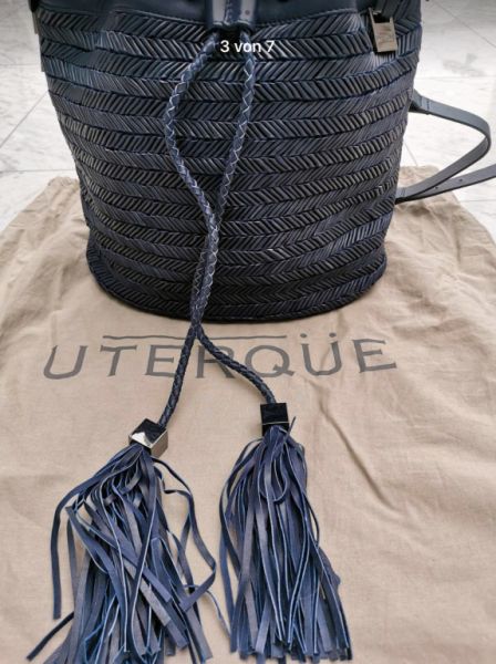 NEU! Edle Lederhandtasche von UTERQÜE, Dunkelblau NEU!