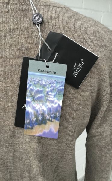 NEU! Edle Strickjacke von“ASSUILI“Italy, Gr.M, Cashmere Seide NEU!