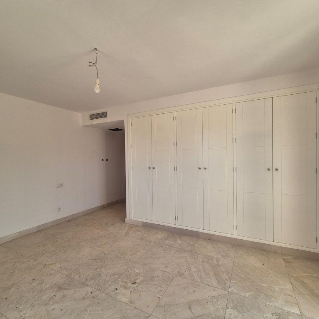 Finca rústica de nueva construcción con vistas a la Serra de Tramuntana – Inca