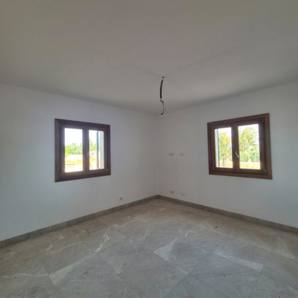 Finca rústica de nueva construcción con vistas a la Serra de Tramuntana – Inca