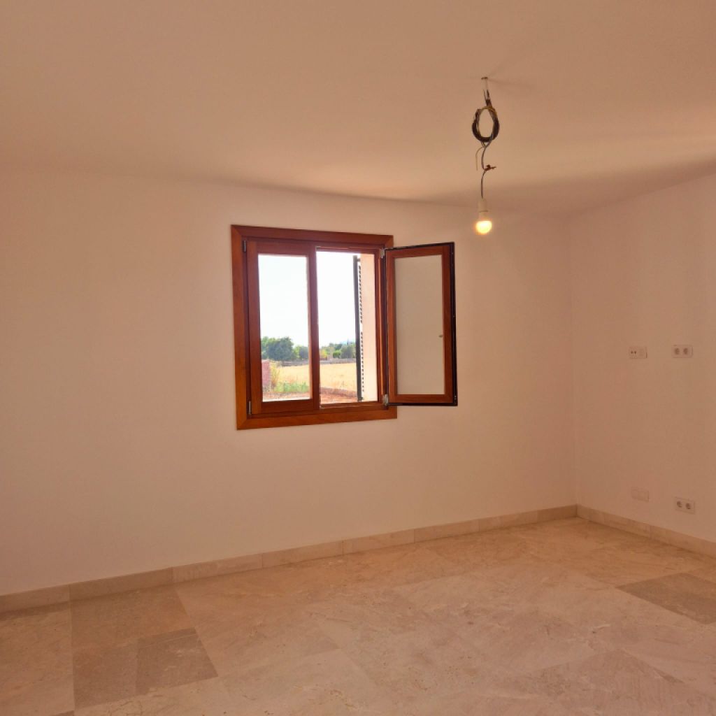 Finca rústica de nueva construcción con vistas a la Serra de Tramuntana – Inca